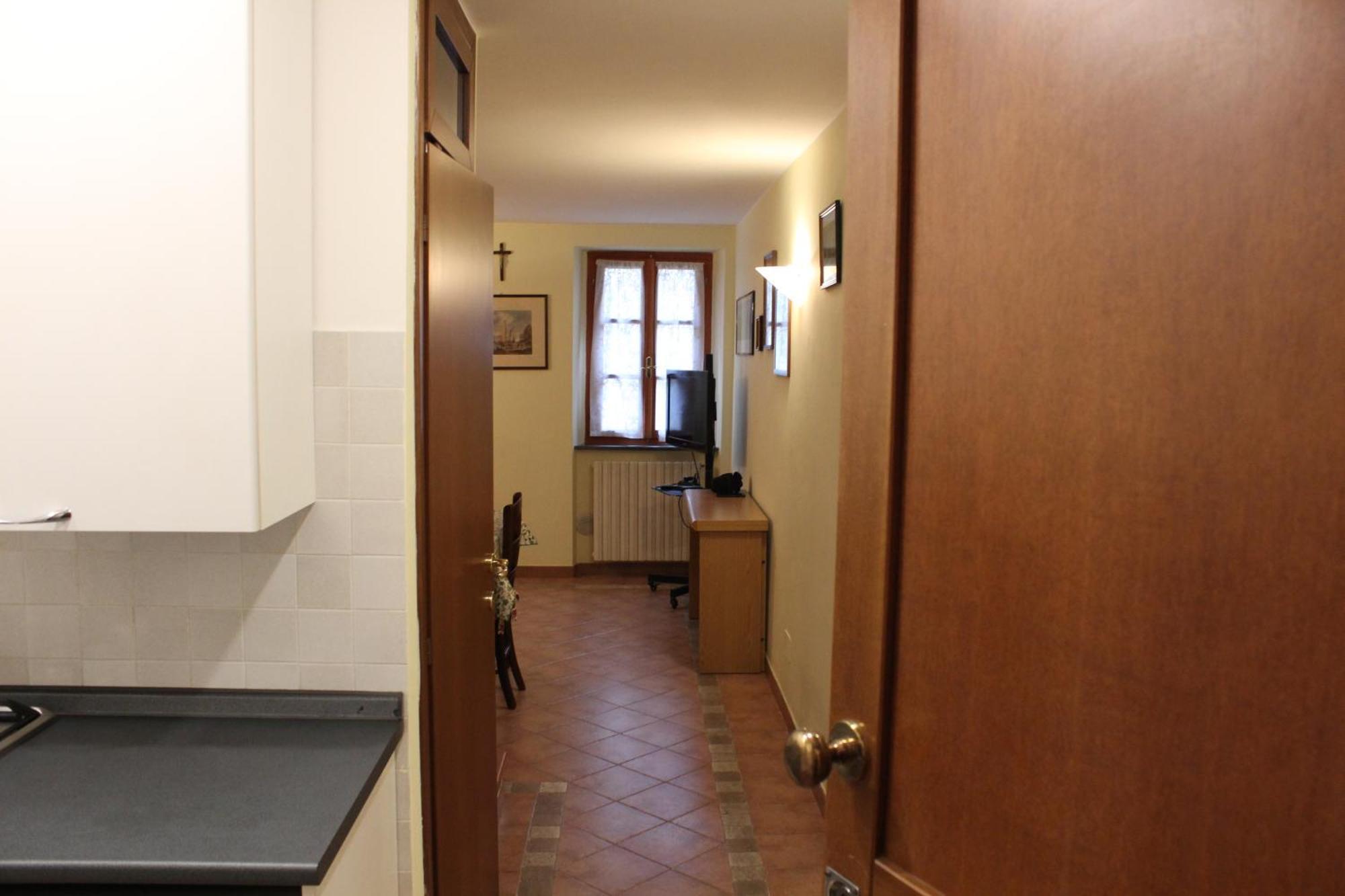 Suite & Loft Due Deliziosi Bilocali, Centralissimi, In Pietrasanta Buitenkant foto