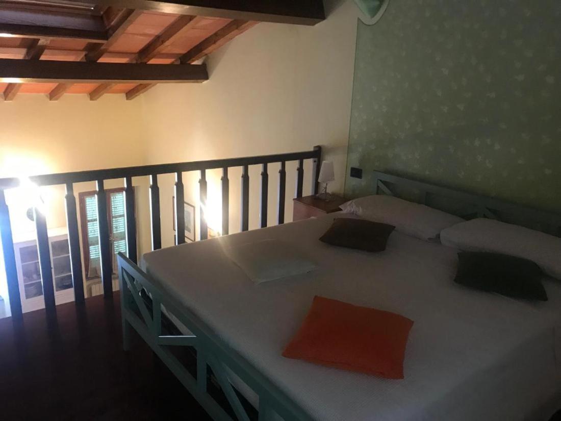 Suite & Loft Due Deliziosi Bilocali, Centralissimi, In Pietrasanta Buitenkant foto