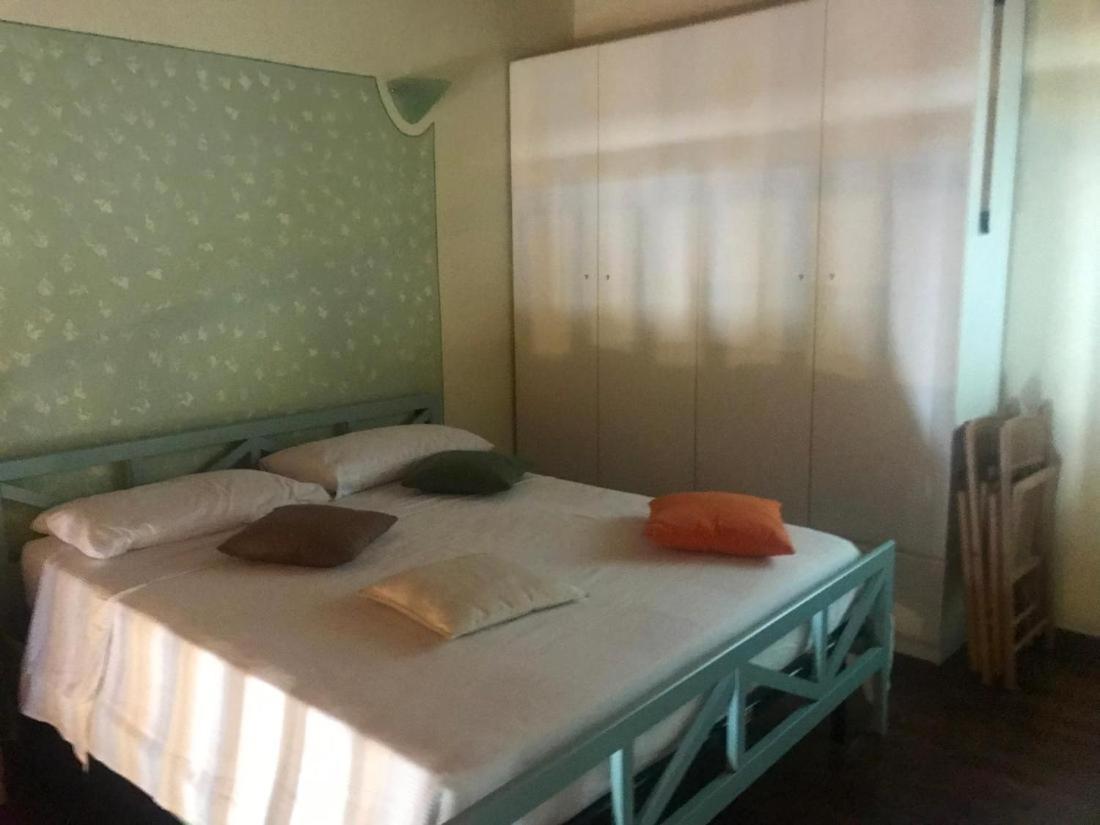 Suite & Loft Due Deliziosi Bilocali, Centralissimi, In Pietrasanta Buitenkant foto