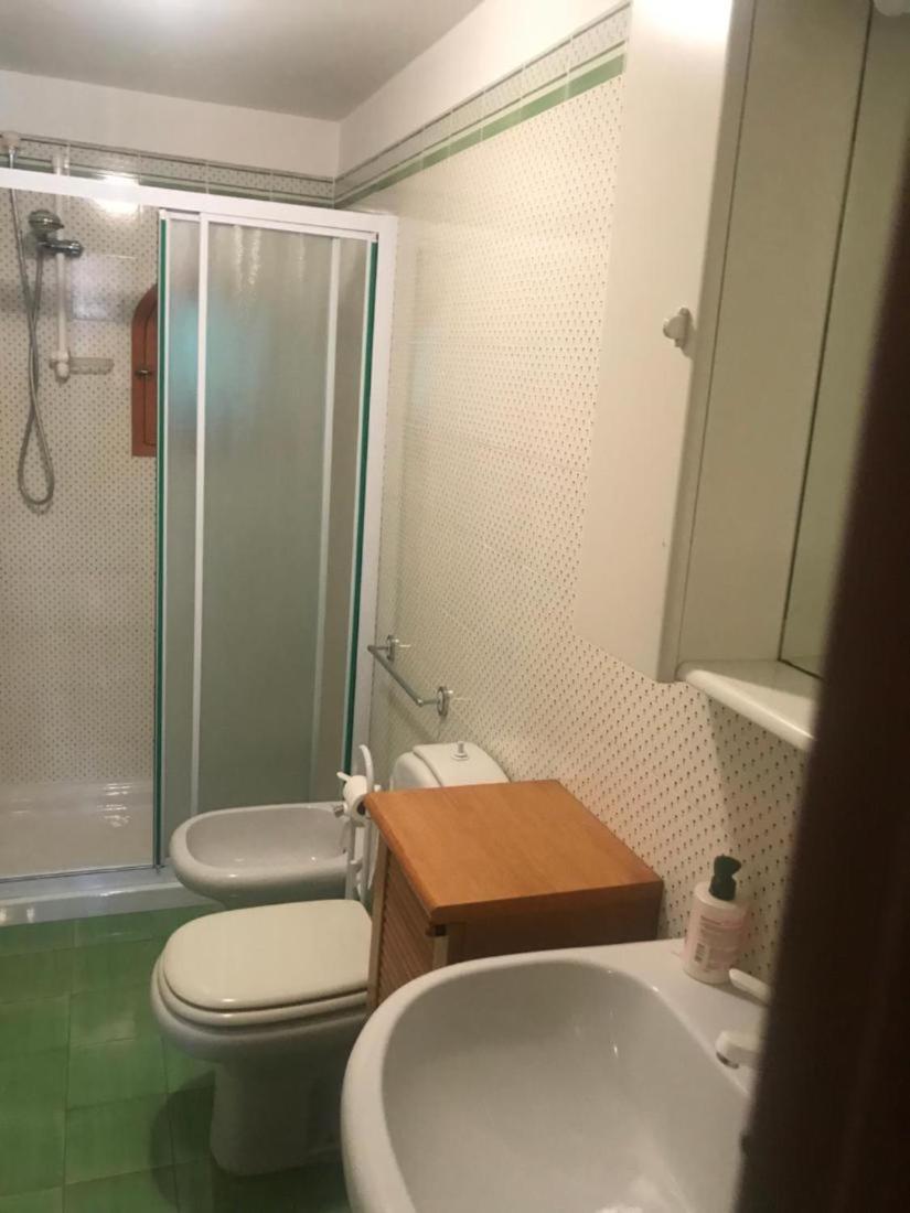 Suite & Loft Due Deliziosi Bilocali, Centralissimi, In Pietrasanta Buitenkant foto