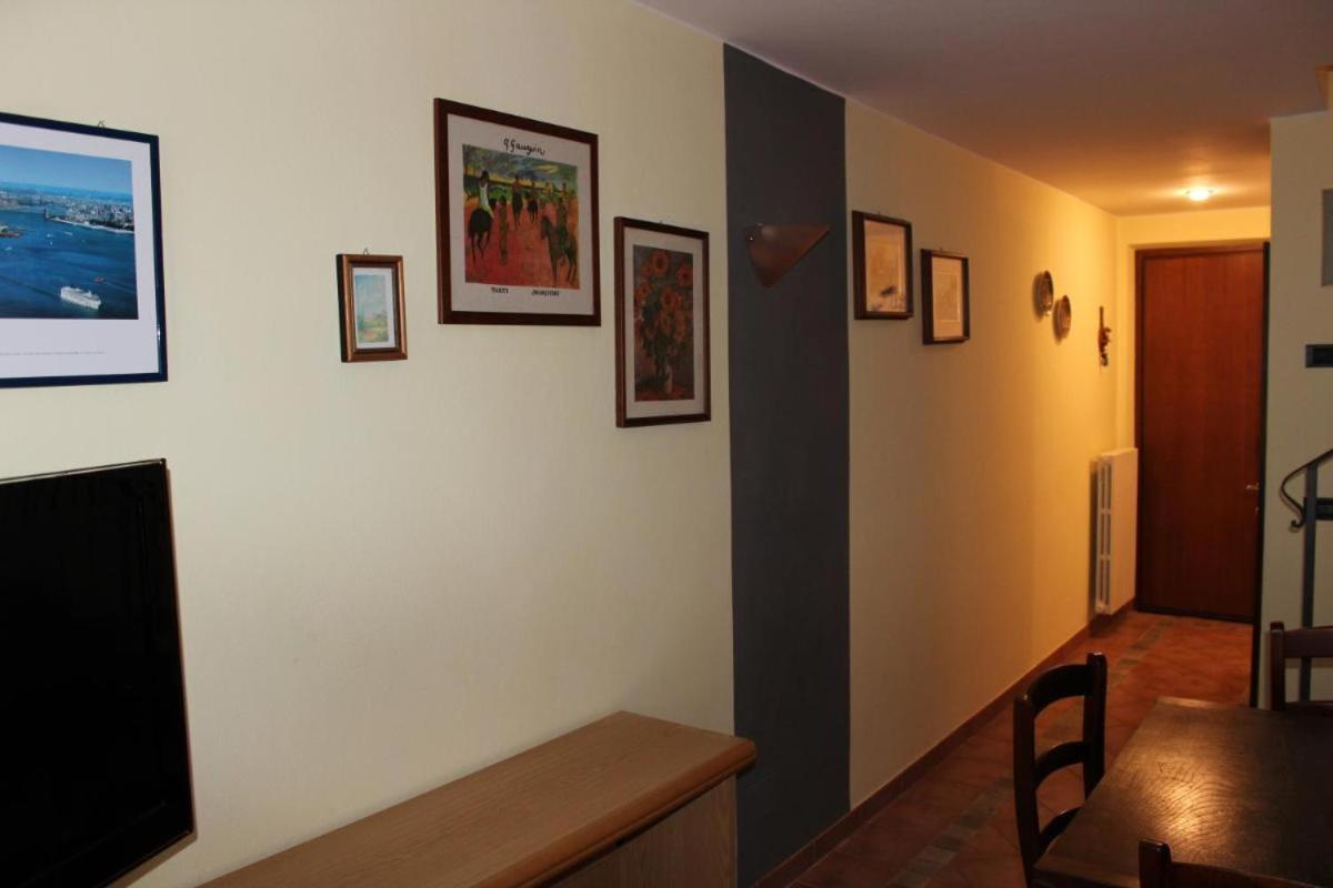 Suite & Loft Due Deliziosi Bilocali, Centralissimi, In Pietrasanta Buitenkant foto